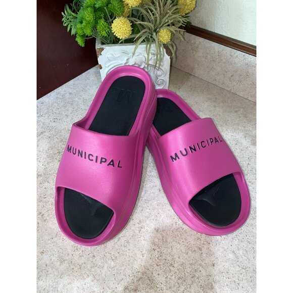 Municipal Womens Pink Slide Sandals Size 8 Comfortable Lightweight Slip-On - Picture 2 of 9